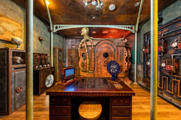 The Time Machine — PanIQ Room Las Vegas Escape Room — 360° virtual tour