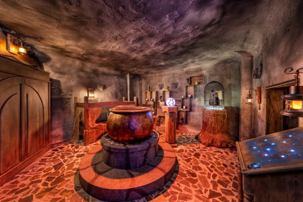 Wizard Trials — Apprentice's Desk · PanIQ Room Las Vegas — 360° virtual tour
